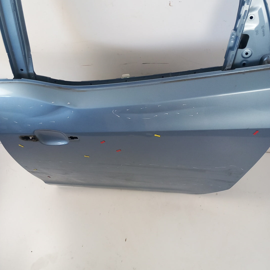 Врата задна лява Дефект Crinan Blue / 22R Opel Meriva B