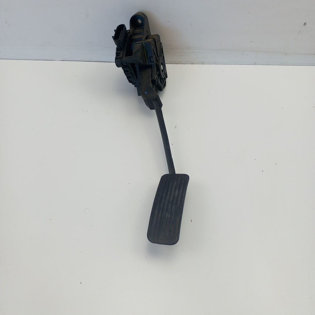 Педал газ RHD Opel Meriva B