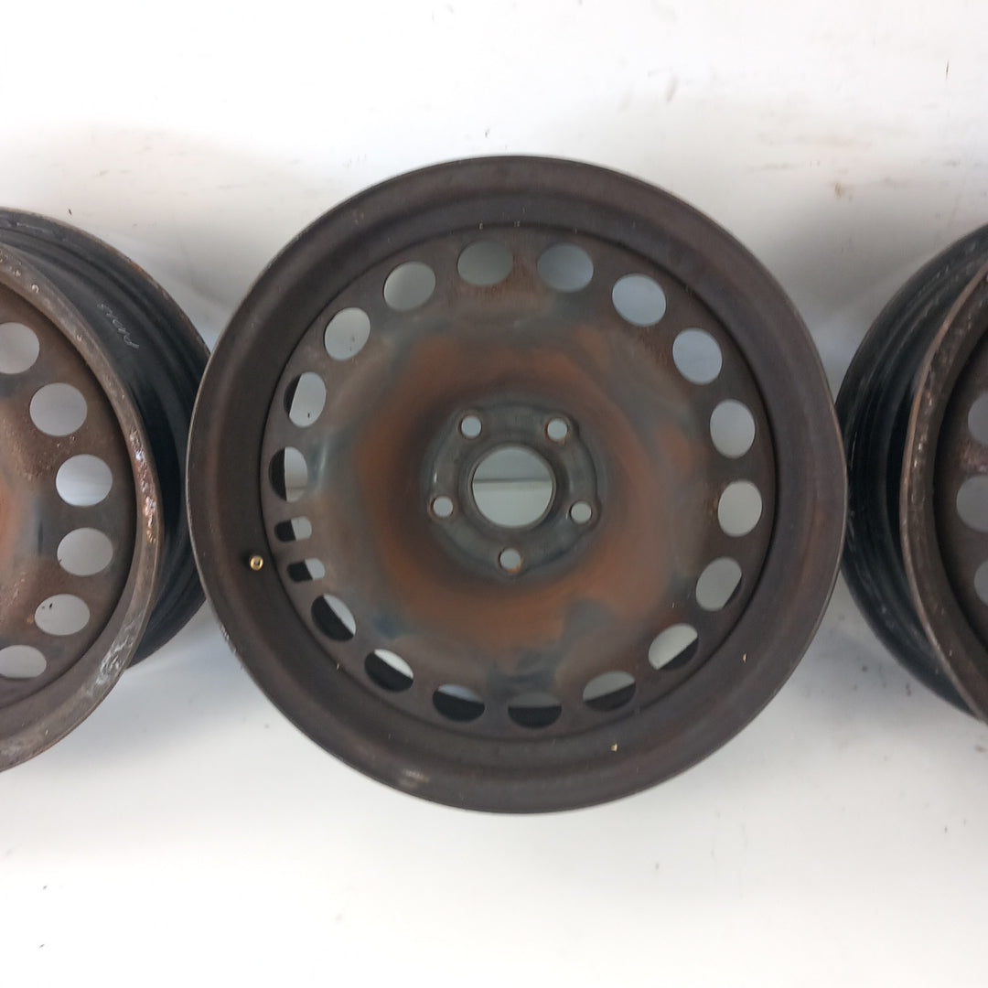 Комплект 16'' цола железни джанти 16x6 1/2 J IS39 5x105 Opel Astra J (една ударена)