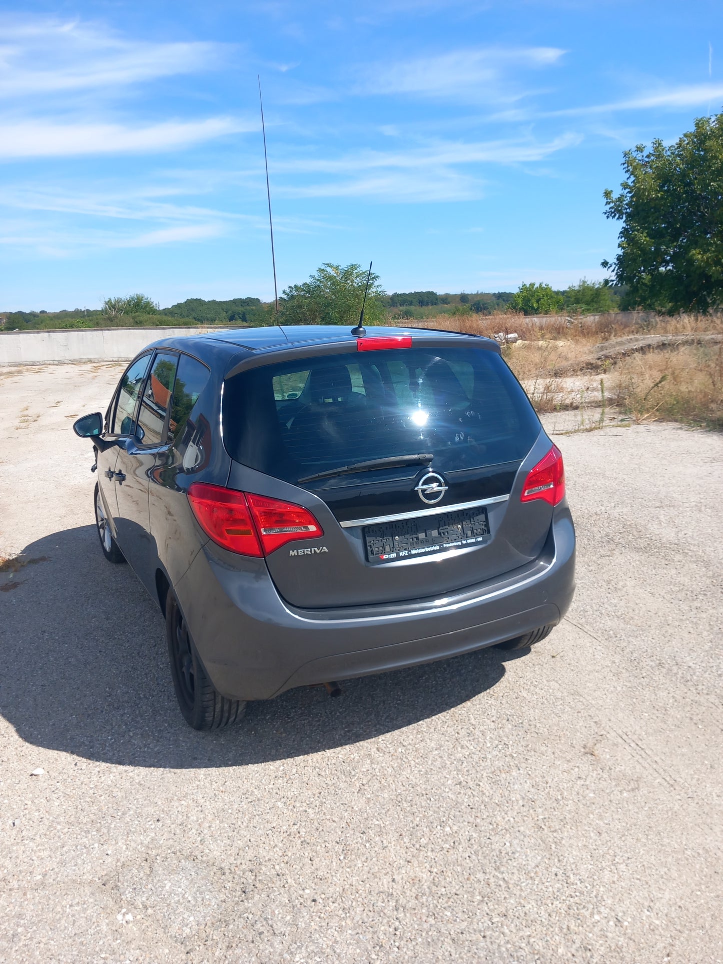 Opel Meriva B 1,4 Grey A14XER S1011-000 снимки