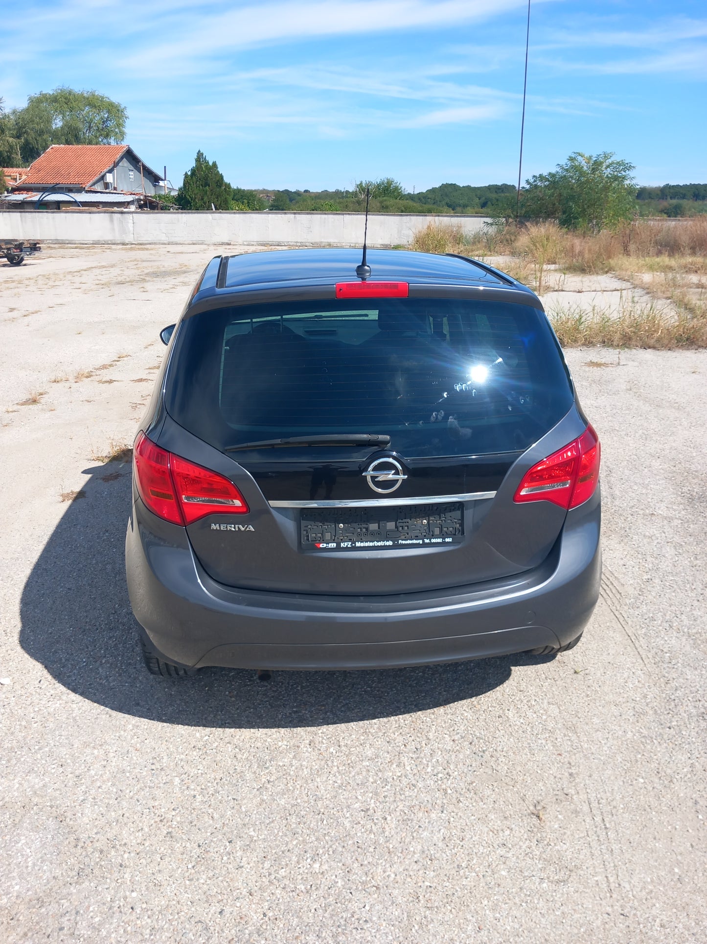Opel Meriva B 1,4 Grey A14XER S1011-000 снимки