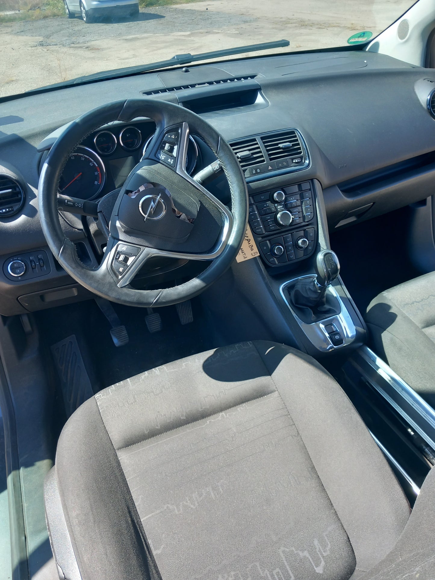 Opel Meriva B 1,4 Grey A14XER S1011-000 снимки