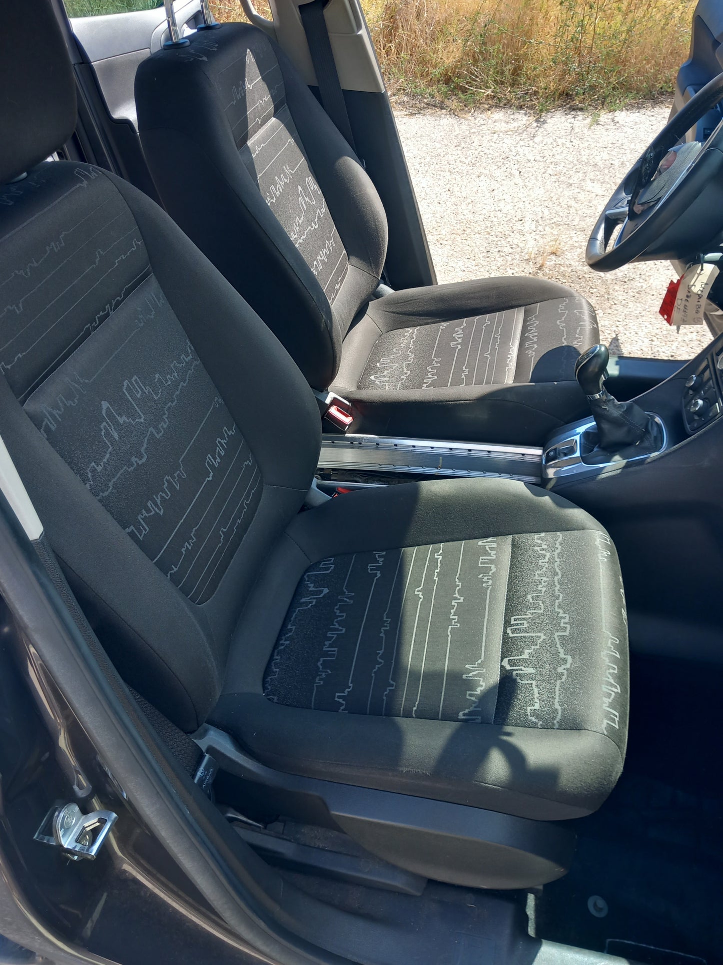 Opel Meriva B 1,4 Grey A14XER S1011-000 снимки