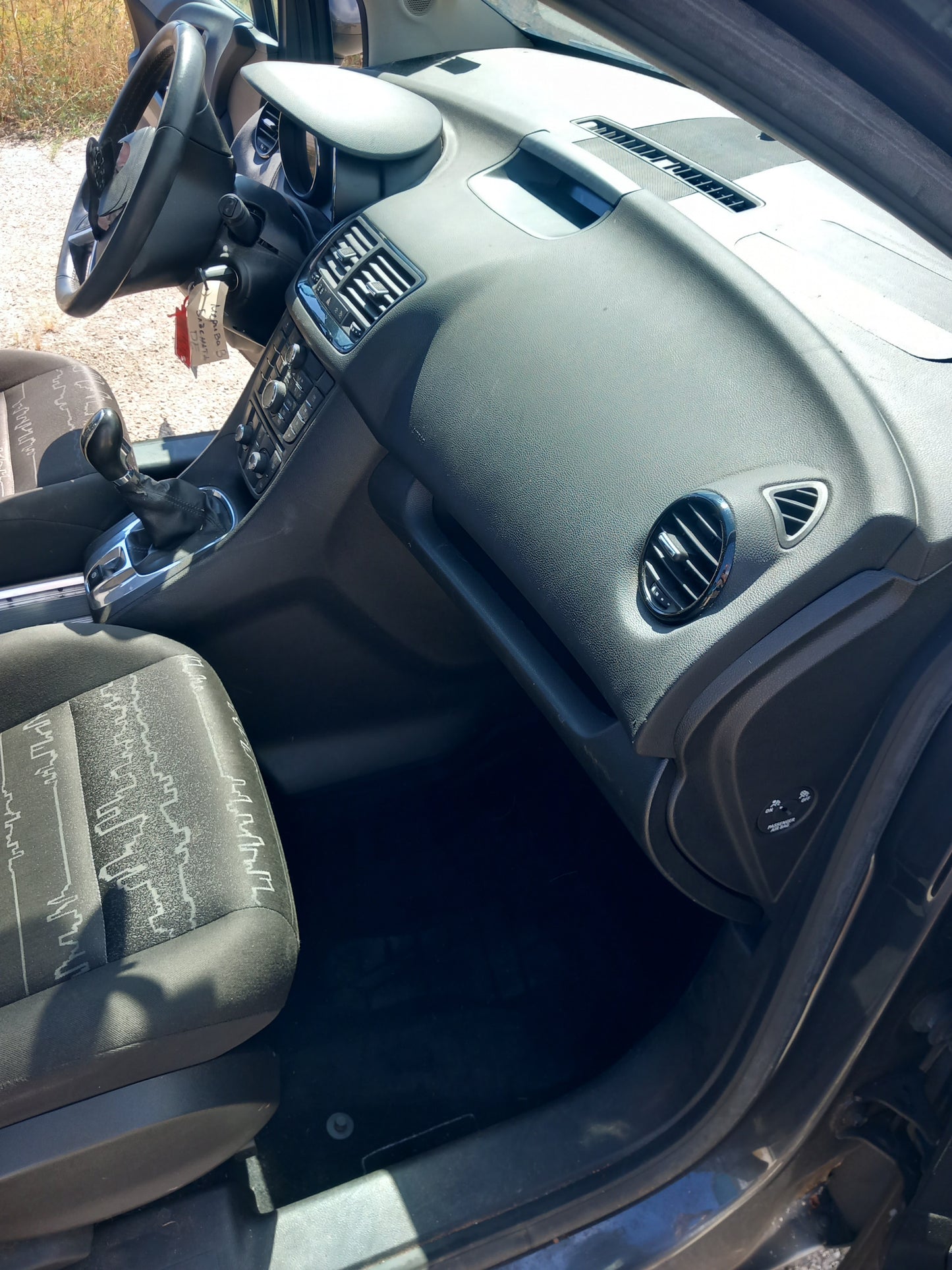 Opel Meriva B 1,4 Grey A14XER S1011-000 снимки