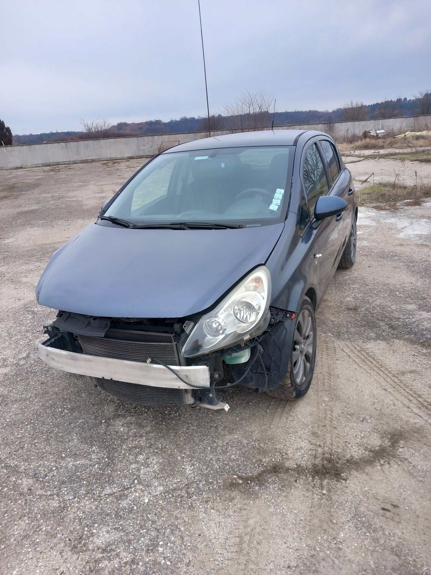 Opel Corsa D 1,2 A12XER metro blue 4/5 doors 2010 / S0721 снимки