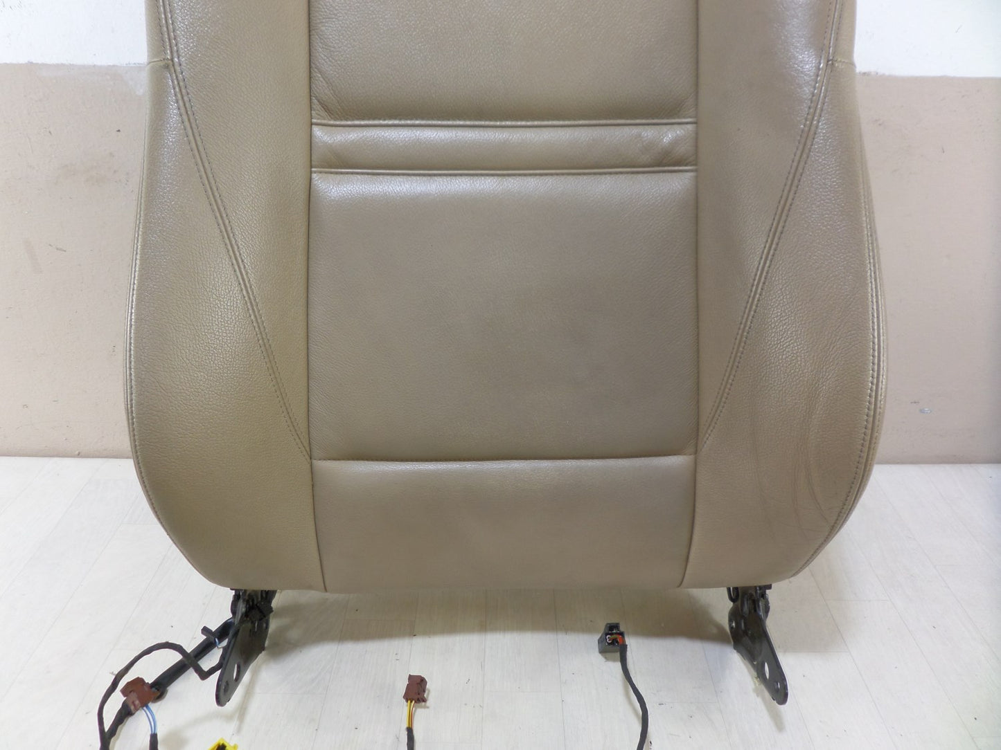 Електрическа облегалка, облегалка, седалка, бежова, предна лява, BMW E70 X5