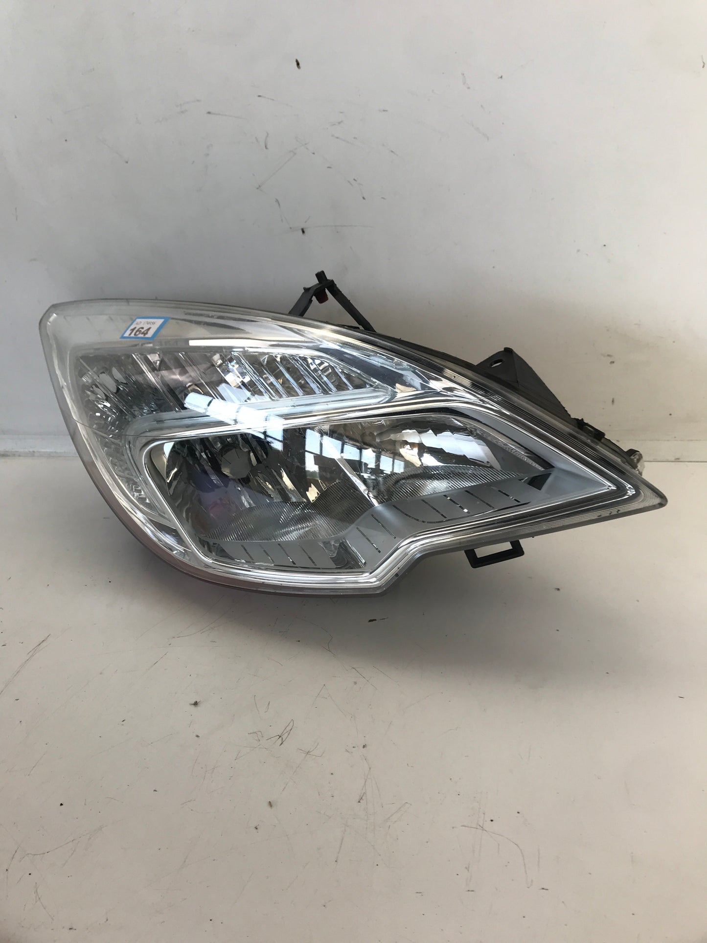 Фар преден десен RHD десен волан Opel Meriva B