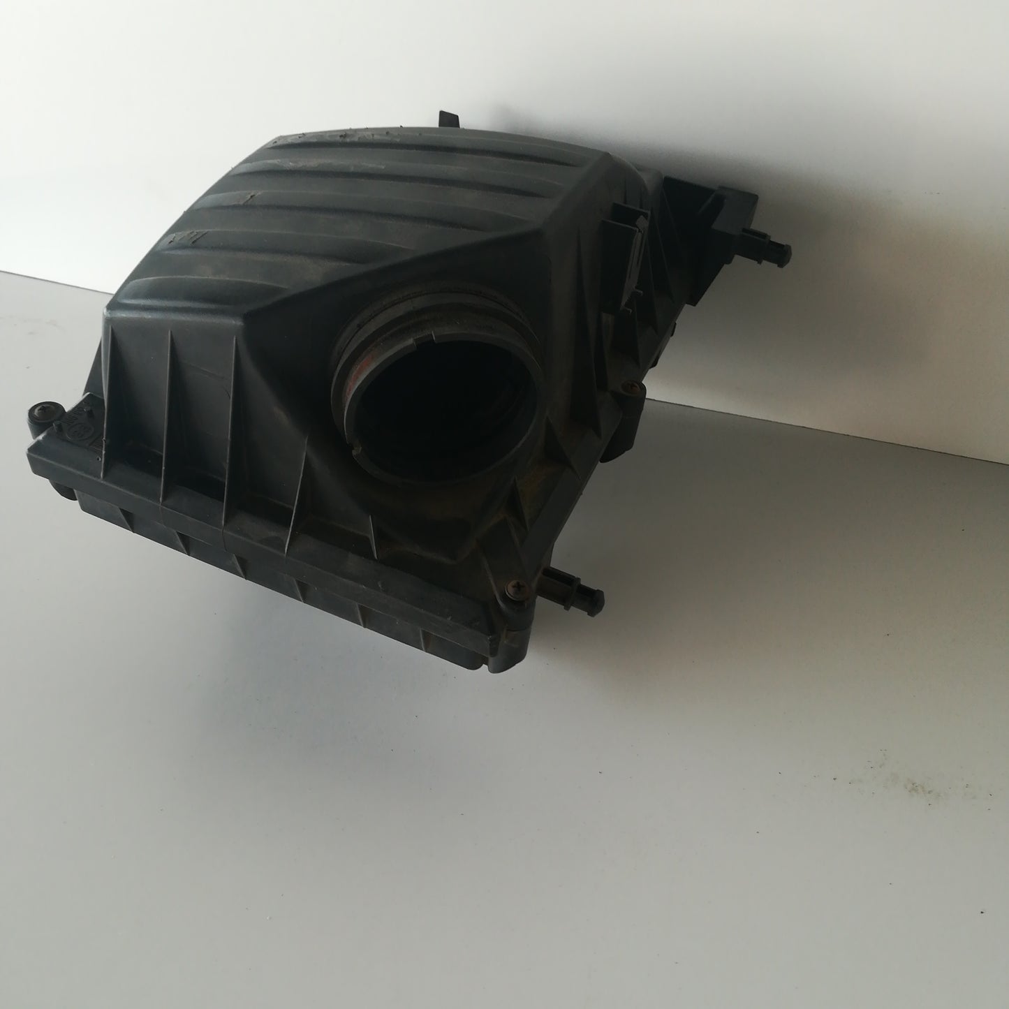 Кутия Въздушен филтър 1,8 Z18XE Opel Meriva A