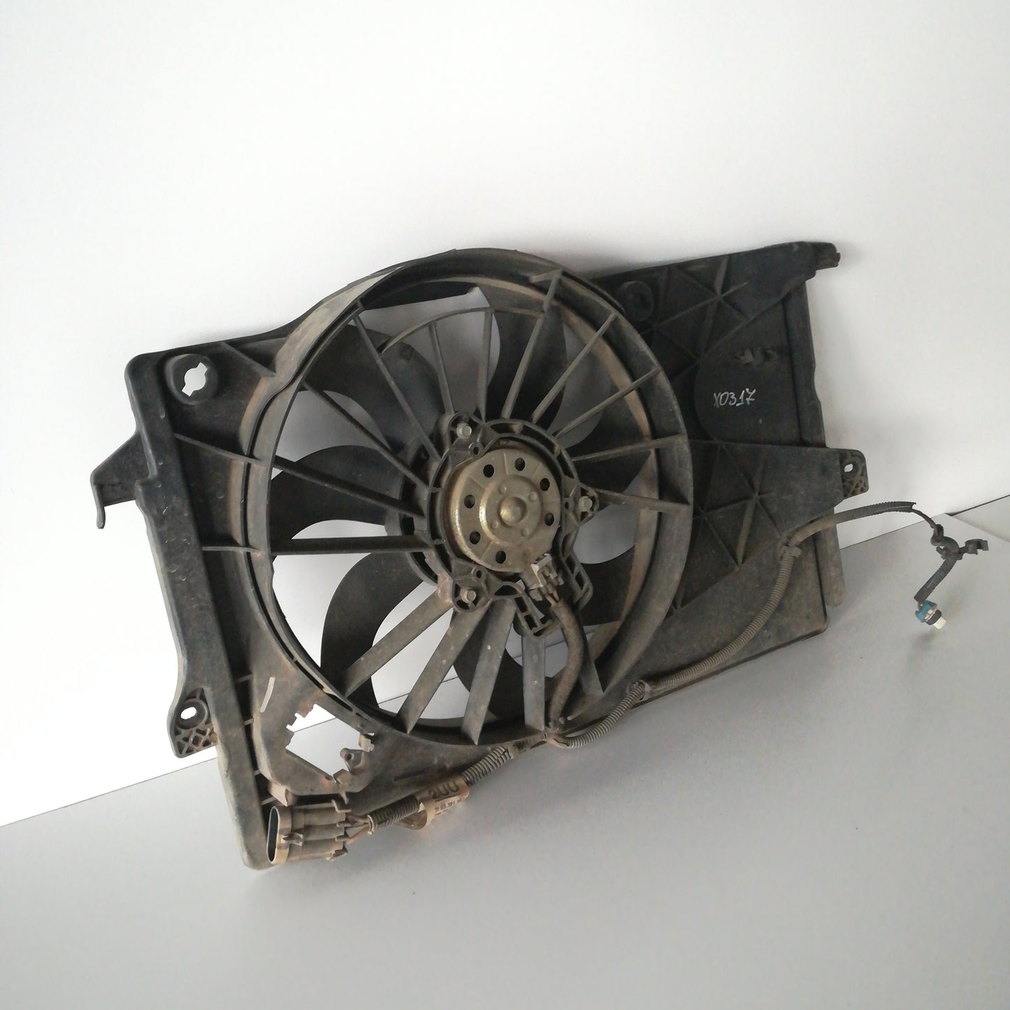 Вентилатор мотор 1,8 Z18XE 125 к.с Opel Meriva A