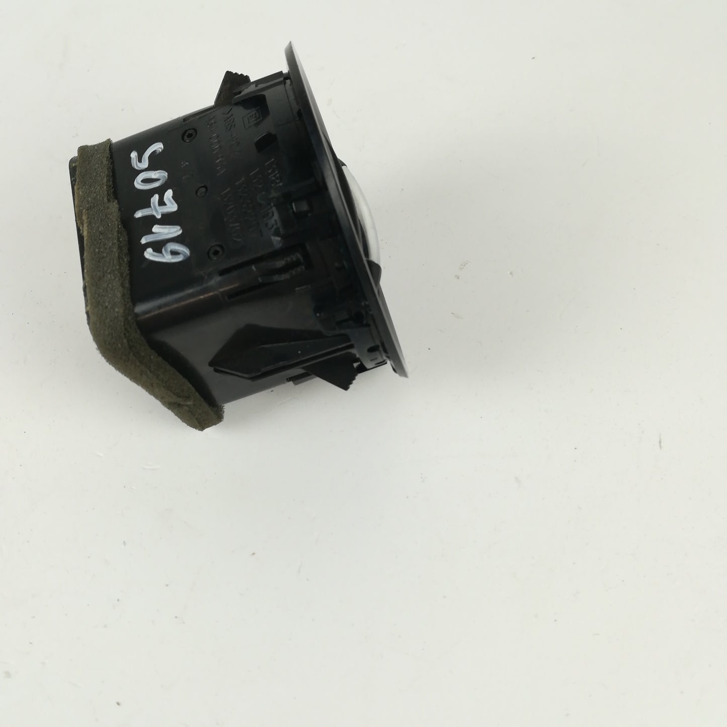 Решетка вентилация табло лява дясна средна черна Opel Corsa D