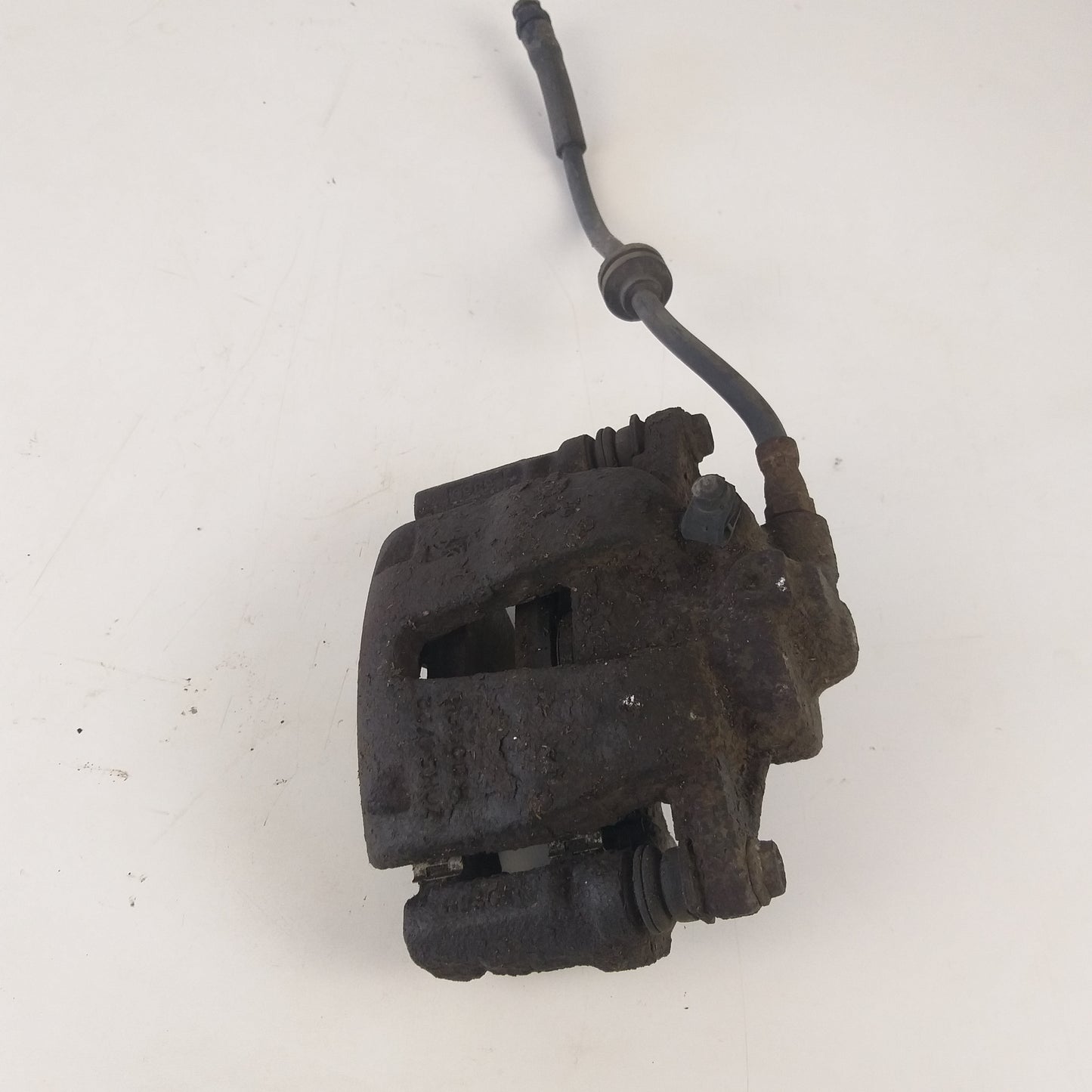 Спирачен апарат BOSCH преден десен Opel Corsa D