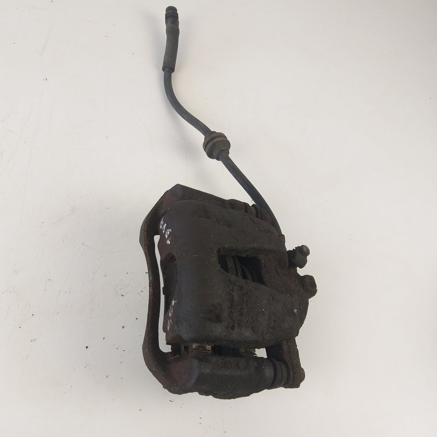 Спирачен апарат BOSCH преден десен Opel Corsa D