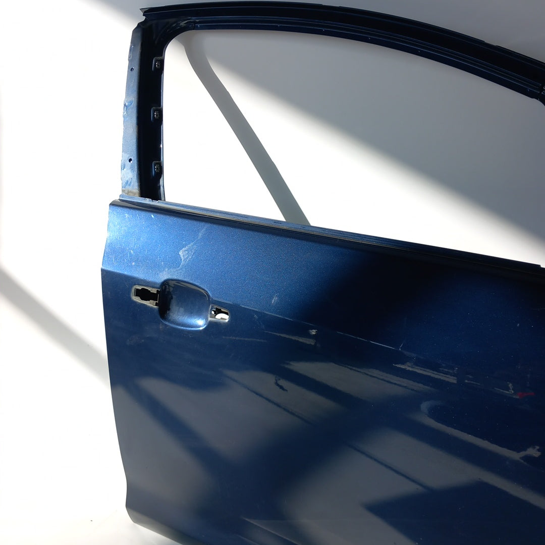 Врата предна дясна Z22A Ozean Blau Opel Astra J 5 врати