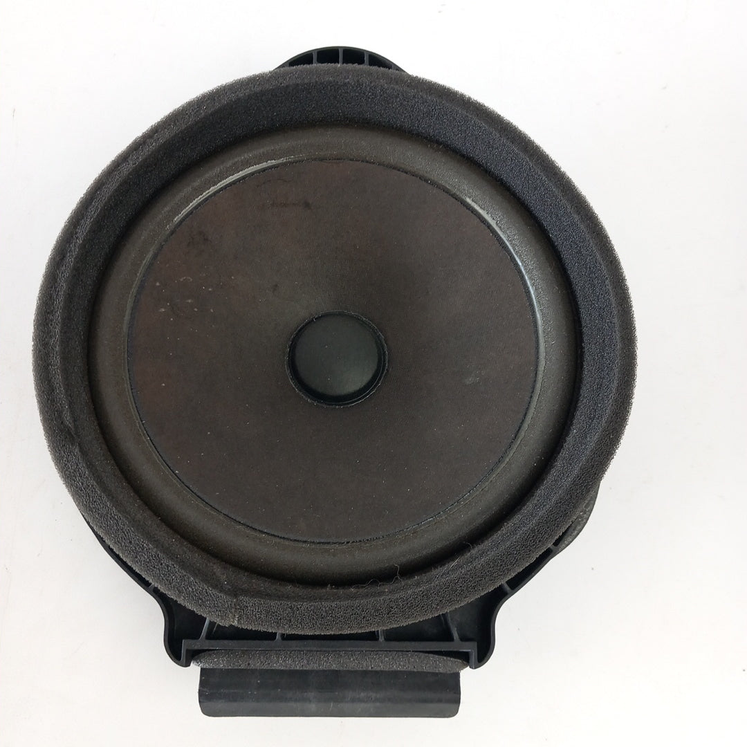 Високоговорител 20 W ляв /десен предна врата Opel Astra J 5 врати