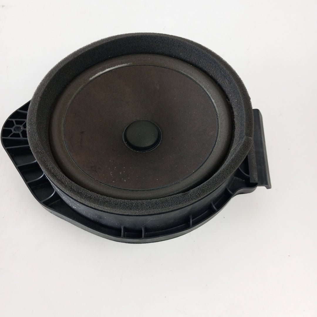 Високоговорител 20 W ляв /десен предна врата Opel Astra J 5 врати
