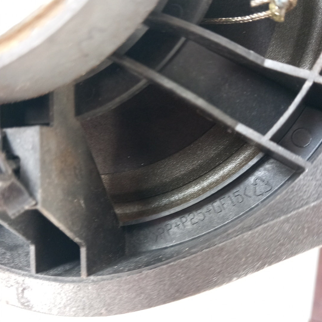 Високоговорител 20 W ляв /десен предна врата Opel Astra J 5 врати