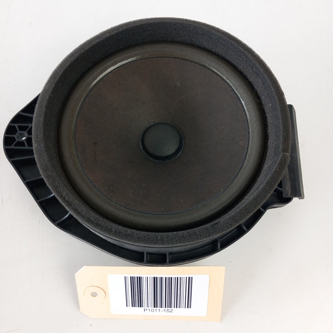 Високоговорител 20 W ляв /десен предна врата Opel Astra J 5 врати
