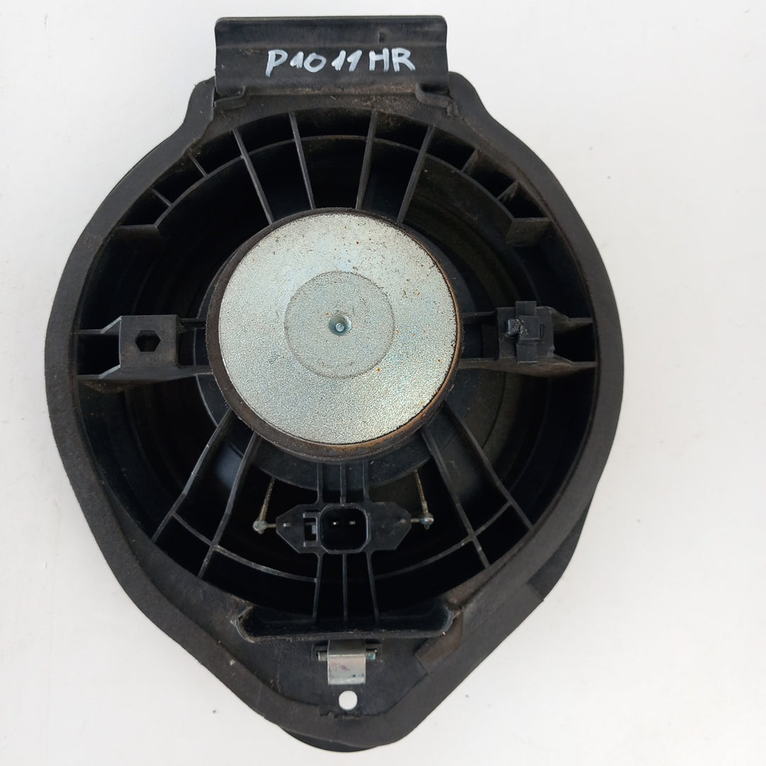 Високоговорител ляв /десен задна врата Opel Astra J 5 врати