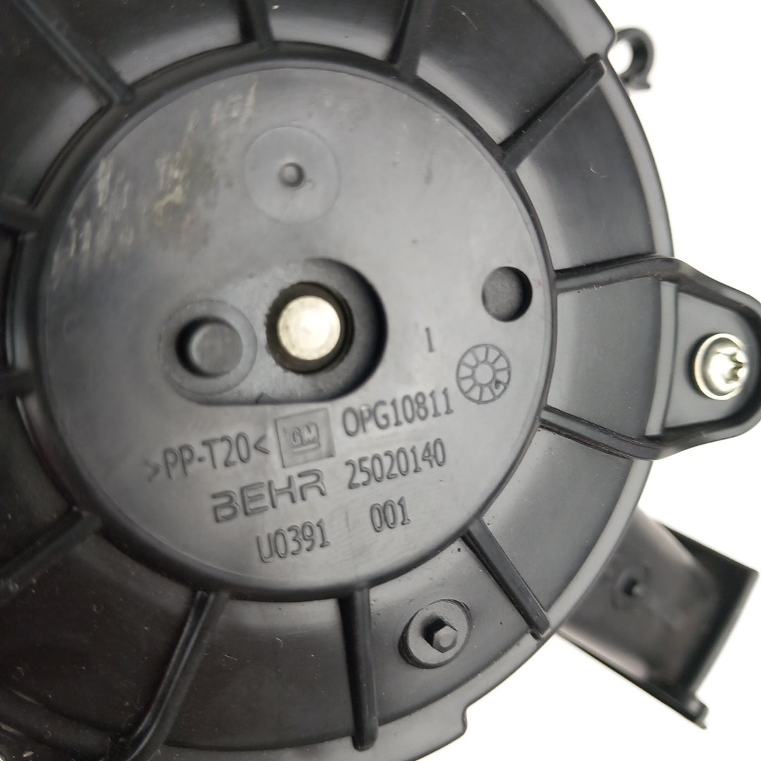 Вентилатор парно RHD Opel Astra J