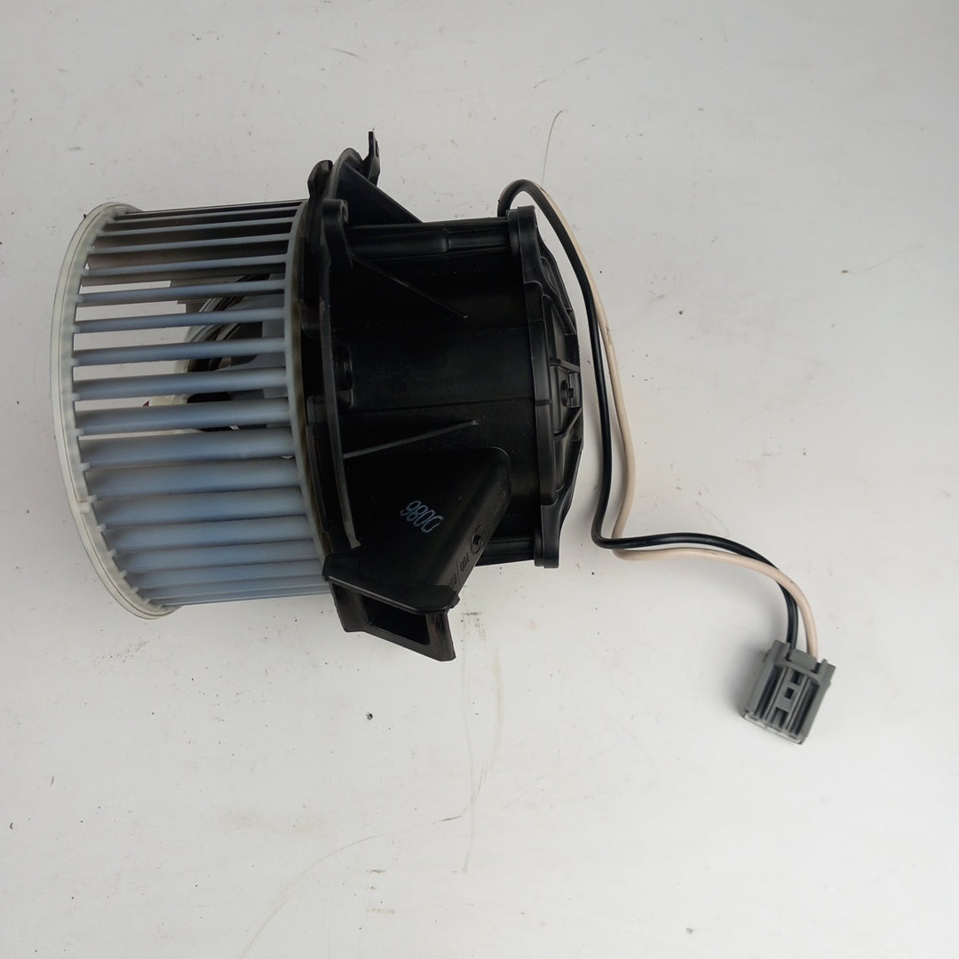 Вентилатор парно RHD Opel Astra J