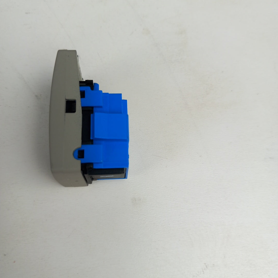 Бутон изключване алармена система  Opel Astra J