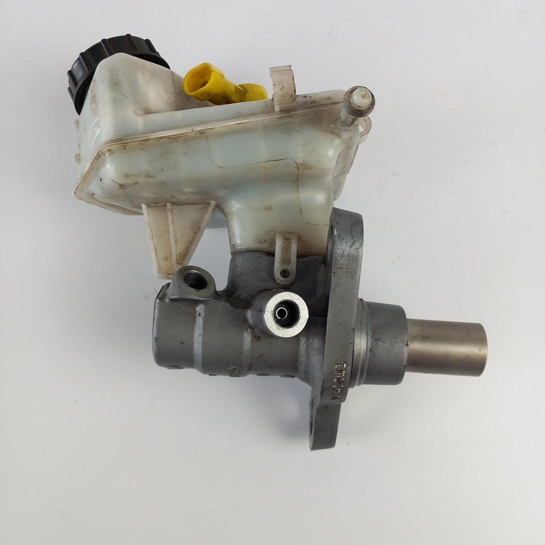 Главен спирачен цилиндър RHD десен волан Opel Astra J