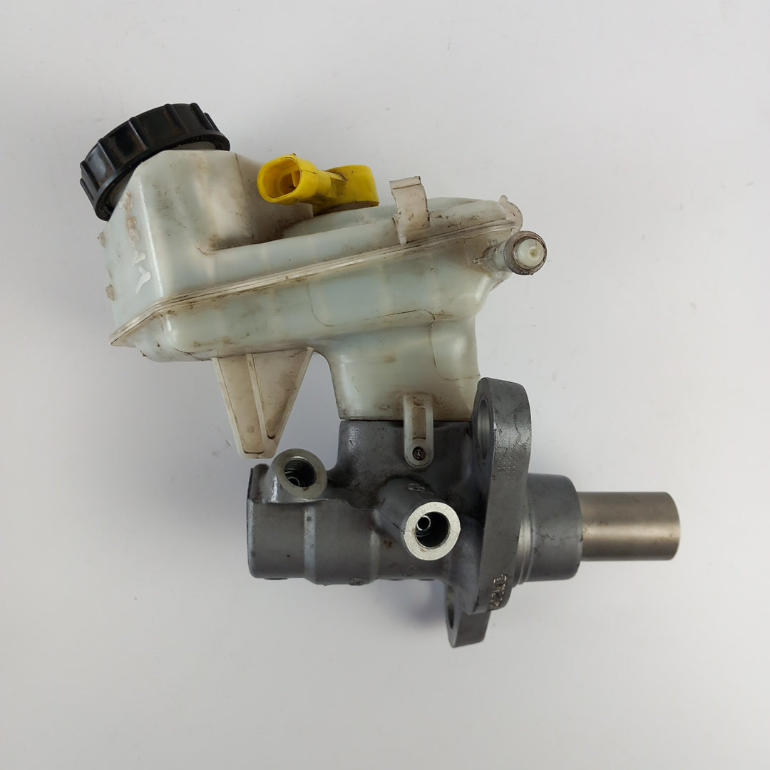 Главен спирачен цилиндър RHD десен волан Opel Astra J