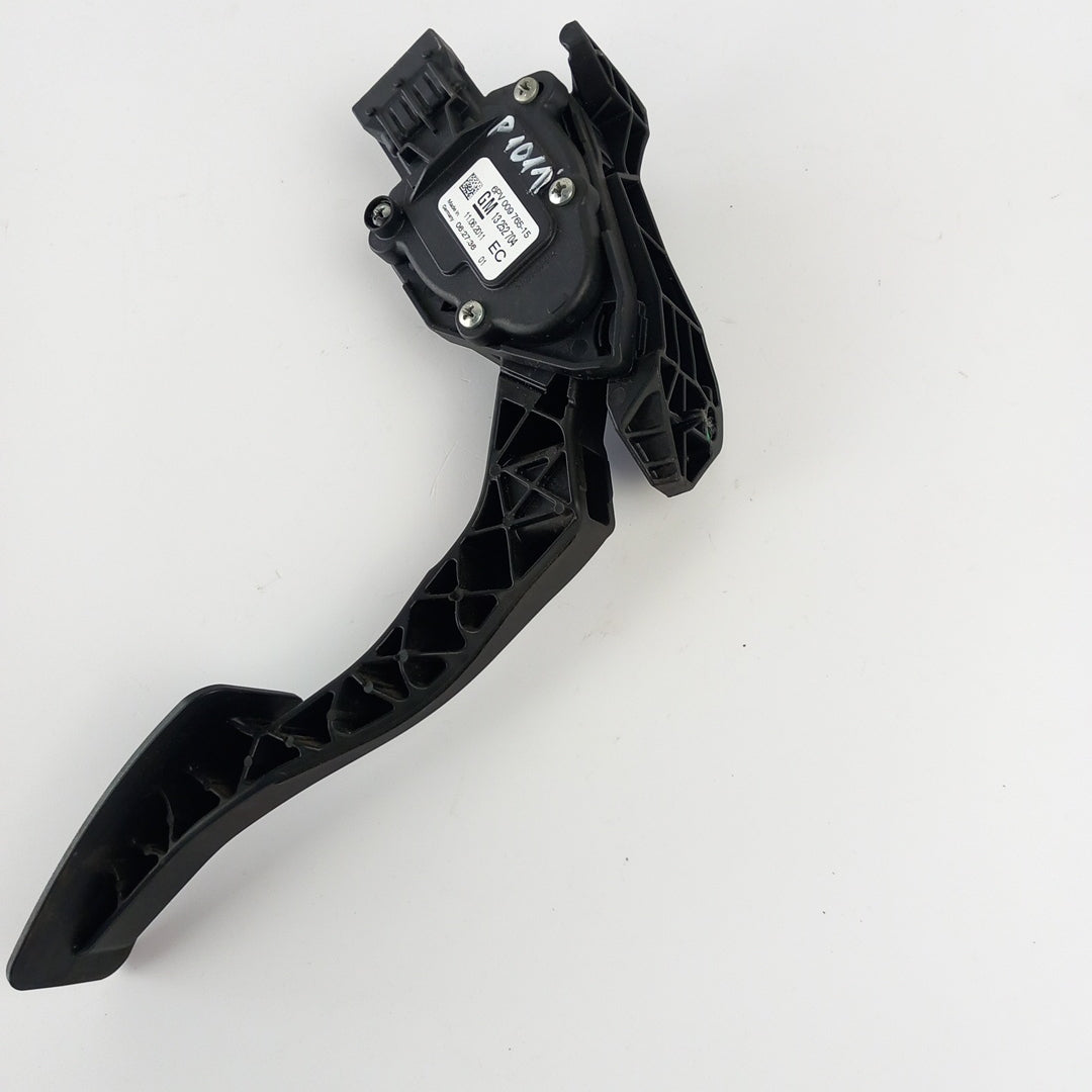 Педал на газта и ел потенциометър EC Opel Astra J