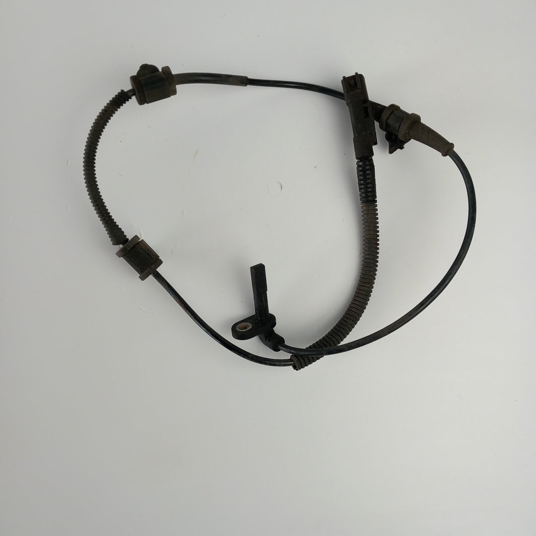 Кабел датчик ABS сензор спирачки преден ляв десен Opel Astra J