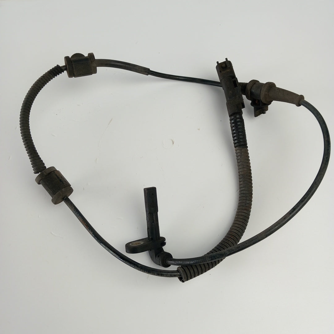 Кабел датчик ABS сензор спирачки преден ляв десен Opel Astra J