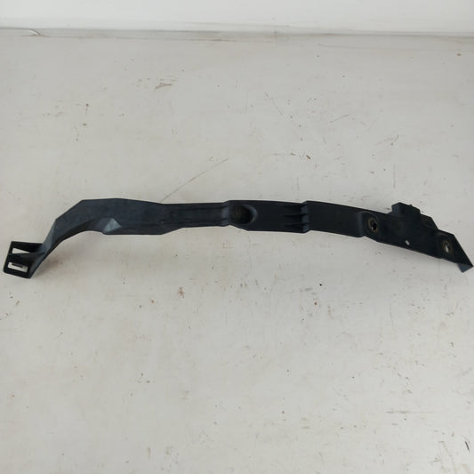 Държач десен предна броня Opel Astra J