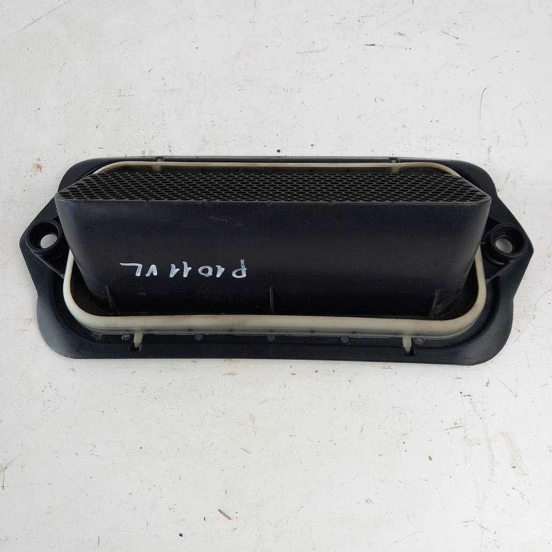 Кутия отвор входящ въздух Opel Astra J