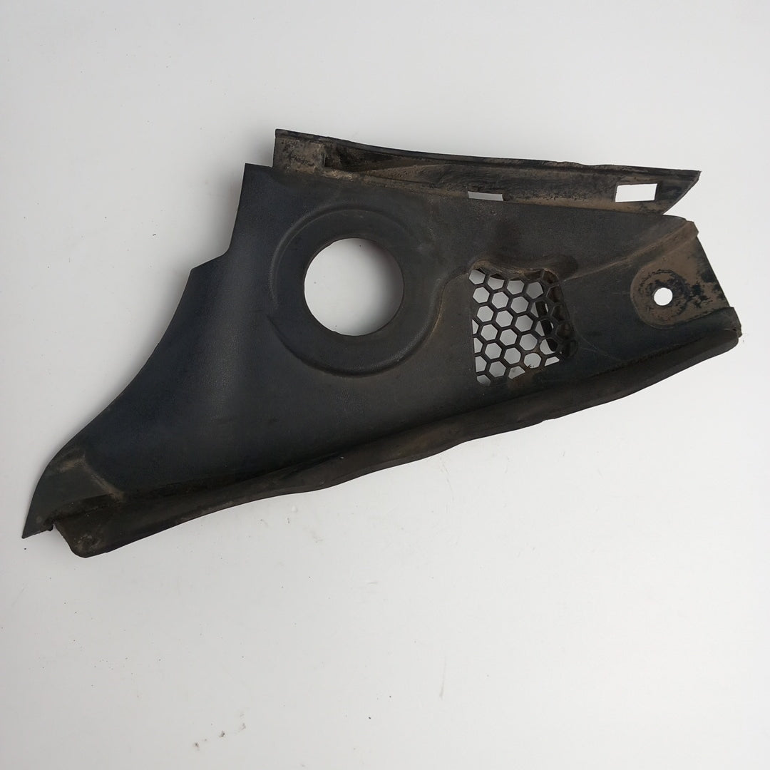 Капак десен лостов механизъм чистачки Opel Astra J