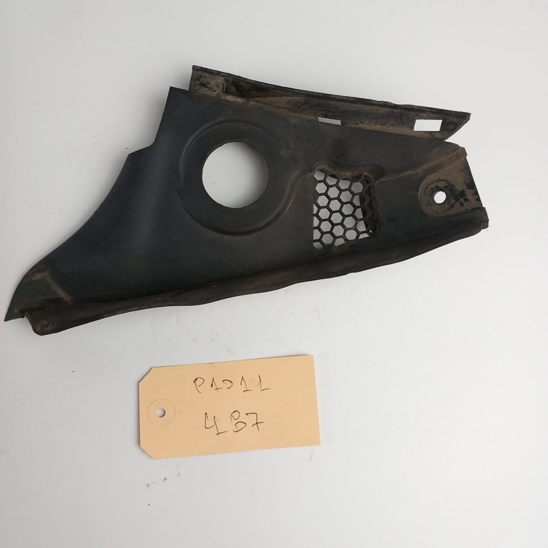 Капак десен лостов механизъм чистачки Opel Astra J