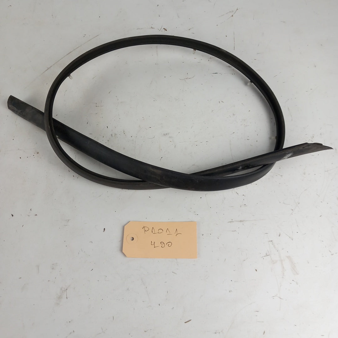 Гумено уплътнение праг десен Opel Astra J