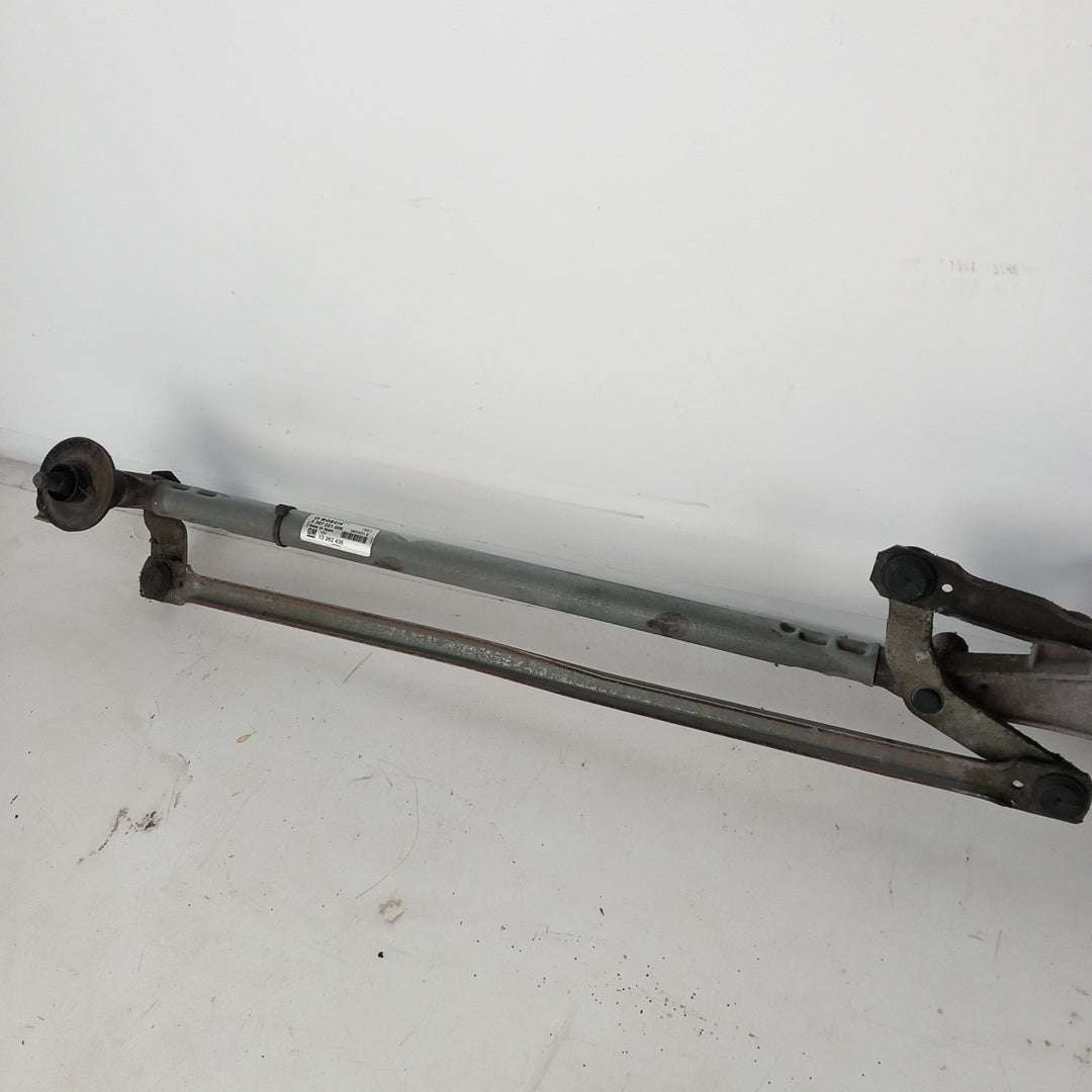 Лостов механизъм чистачки RHD десен волан Opel Astra J