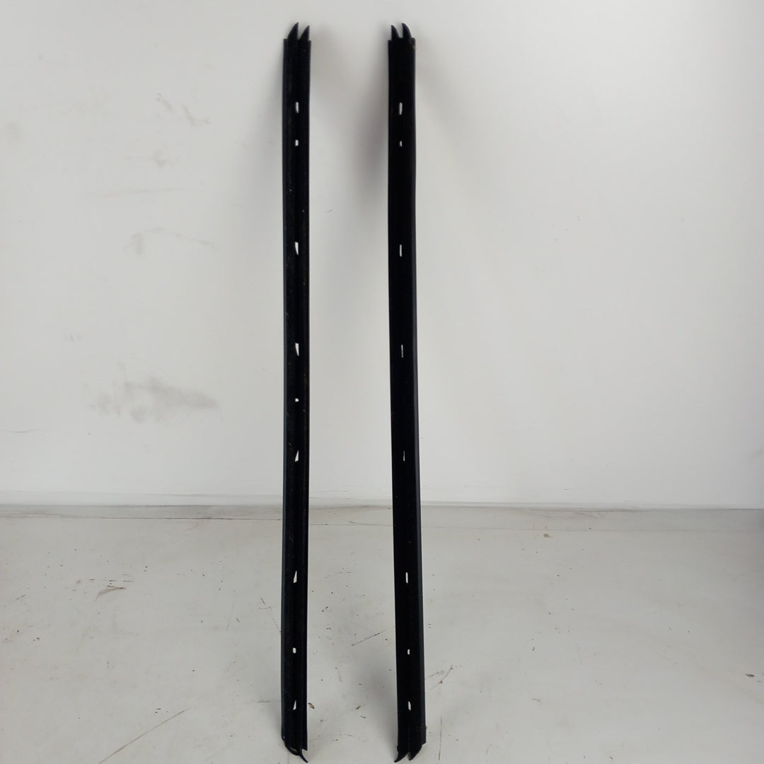 Лайсни уплътнение кора задна лява дясна врата Opel Astra J