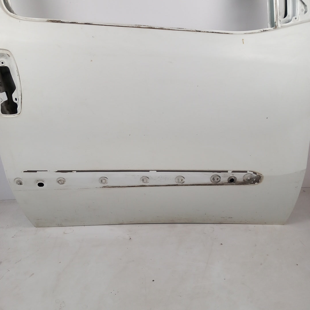 Предна дясна врата бяла  Fiat Doblo 263