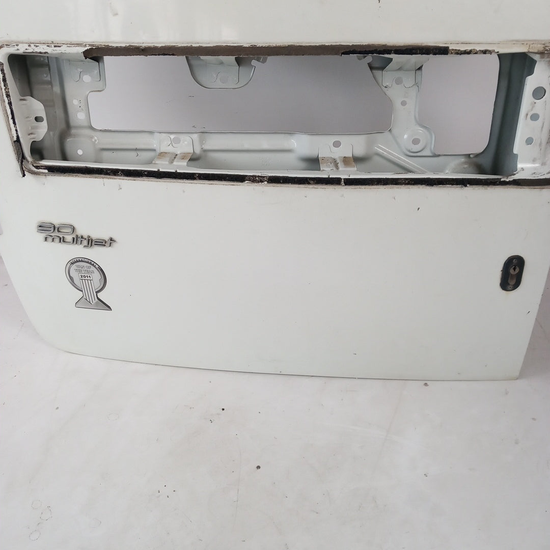 Задна лява врата бяла  Fiat Doblo 263