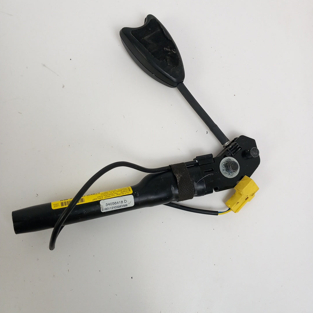 Пиропатрон допълнителен обтегач колан предна дясна седалка външен Opel Meriva B