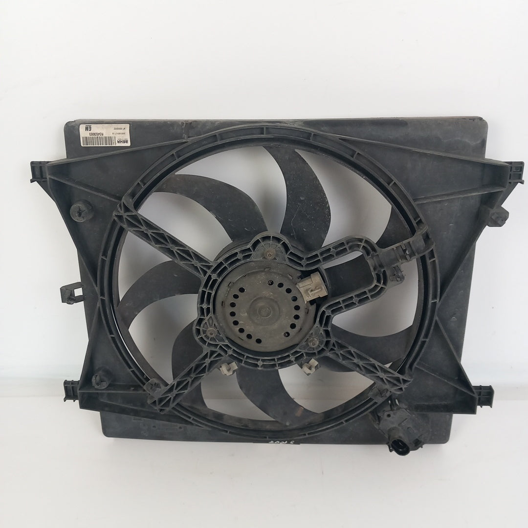 Вентилатор перка воден радиатор Opel Meriva B 1,4 A14XER