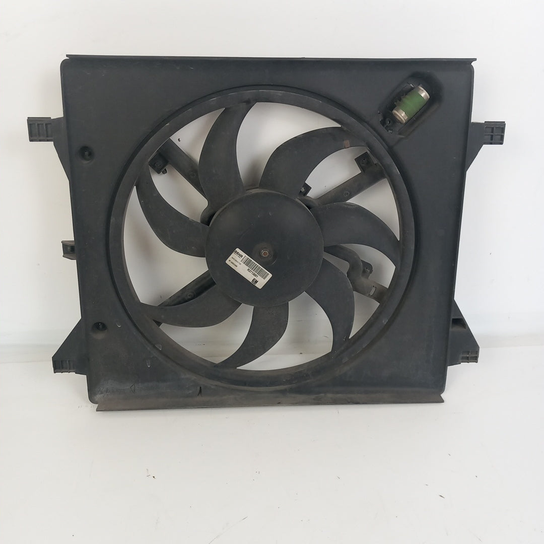 Вентилатор перка воден радиатор Opel Meriva B 1,4 A14XER