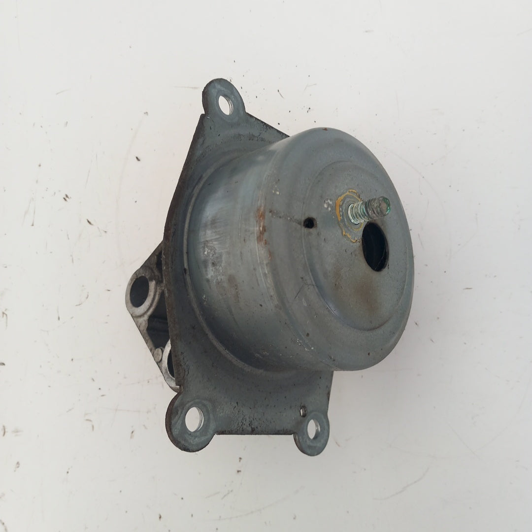 Тампон двигател скорости ляво JW Opel Meriva B 1,4