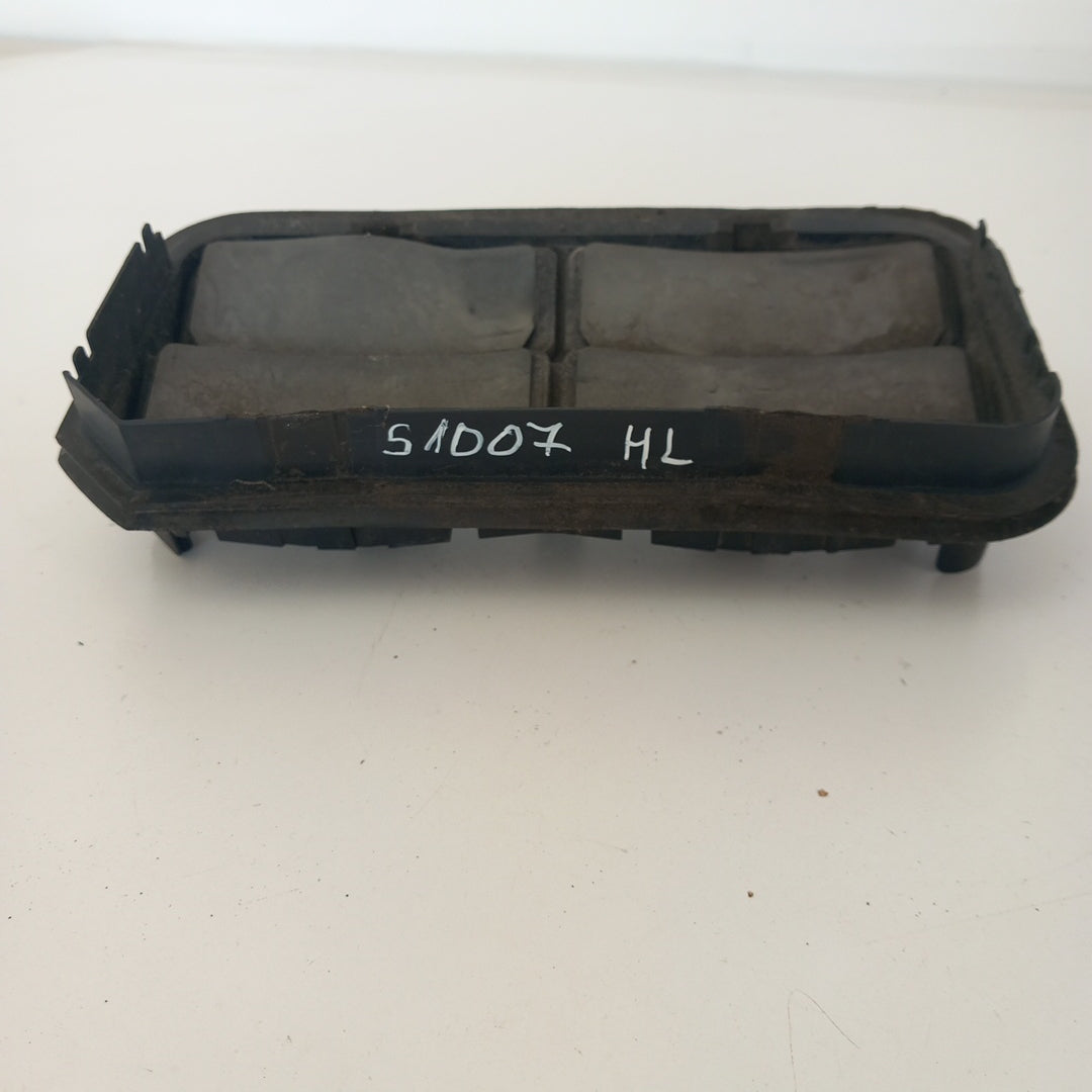 Отдушник на каросерия отзад дясно ляво Opel Meriva B