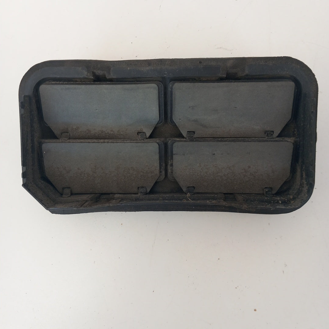 Отдушник на каросерия отзад дясно ляво Opel Meriva B