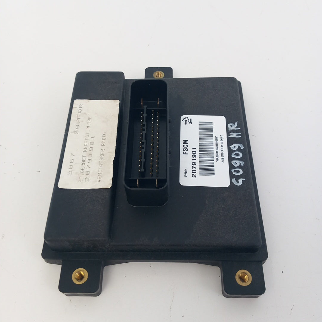 Блок управление горивна помпа FSCM Opel Insignia A 2,0 Turbo