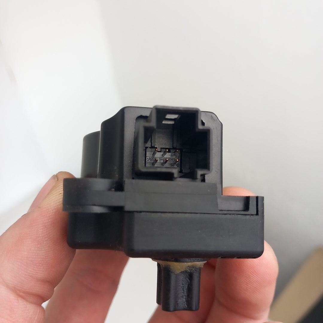 Актуатор сервомотор отопление климатик Opel Insignia A