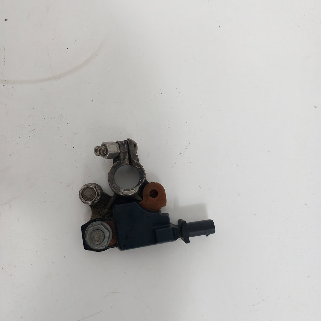 Датчик сензор ток акумулатор Opel Insignia A