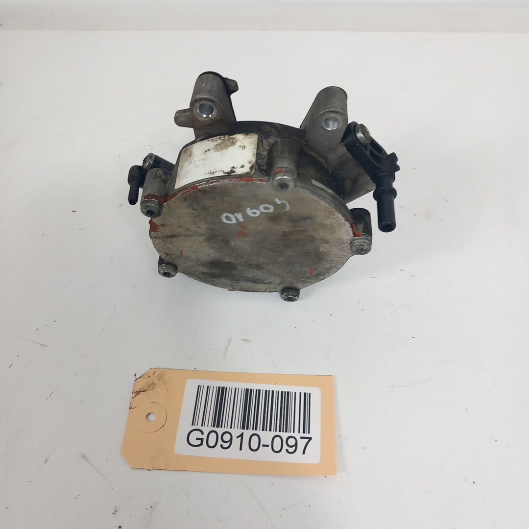 Вакуум помпа Opel Insignia A 2,0 CDTI