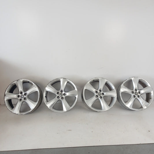 Комплект 19'' цола алуминиеви джанти 19x8J IS46 ET46 5x115 Opel Astra J